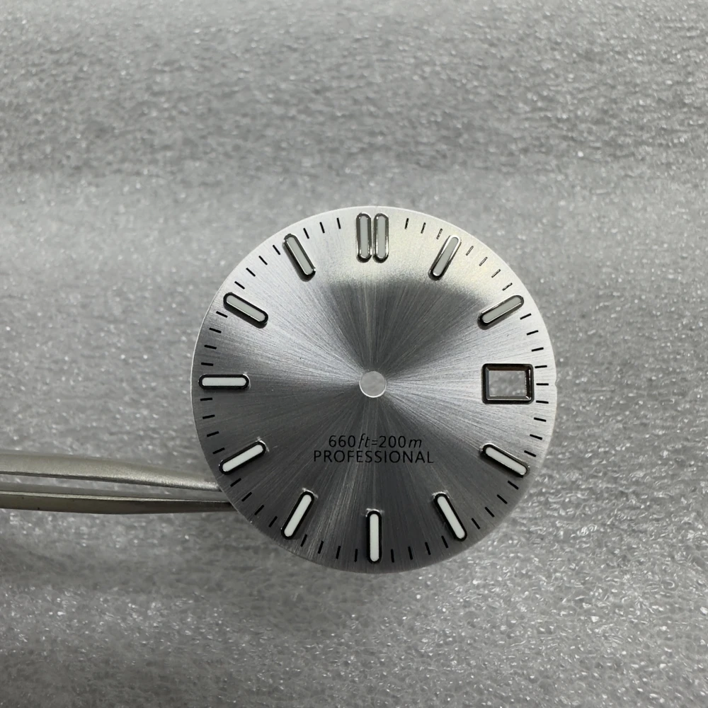 

No logo PROFESSIONAL series replacement dial Men's nh35 mechanical watch repair parts suitable for 28.5mm case inner diameter