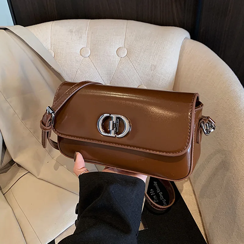 

Retro Solid Color Small Square Bag Women's Bag 2025 New Commuter Hundred Lock Single Shoulder Crossbody Bag