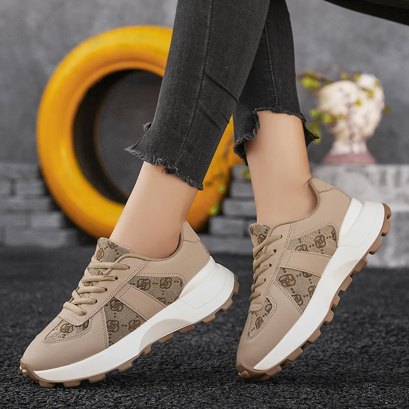 Spring 2026 Women's Retro Print Platform Sneakers Chunky Dad Shoes Casual Walking Trainers Men's/Women's Athletic Running Shoes view 5