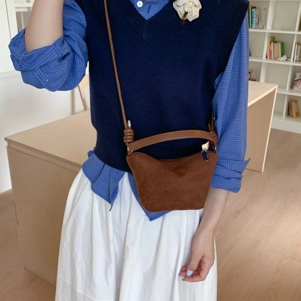 

Portable Korean Suede Handbags Candy Color Small Frosted Shoulder Purse Zipper Leisure Crossbody Bags Daily