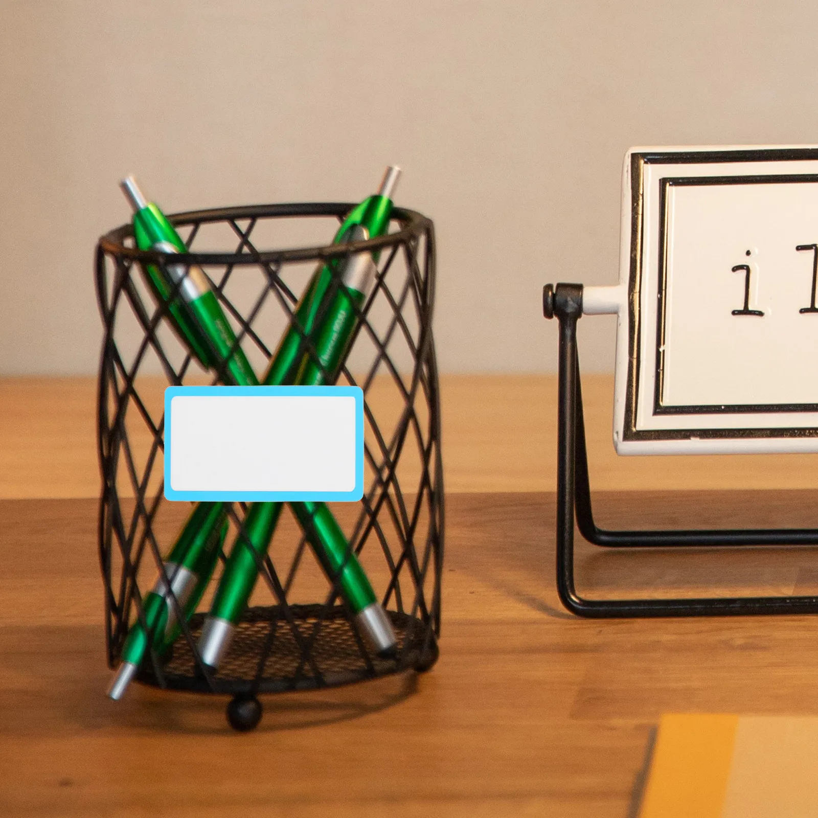 

20Pcs Reusable Dry Erase Label Plates Sticky Nano Sticker Labels for Locker Pantry Jars Food Storage Bins School Supplies