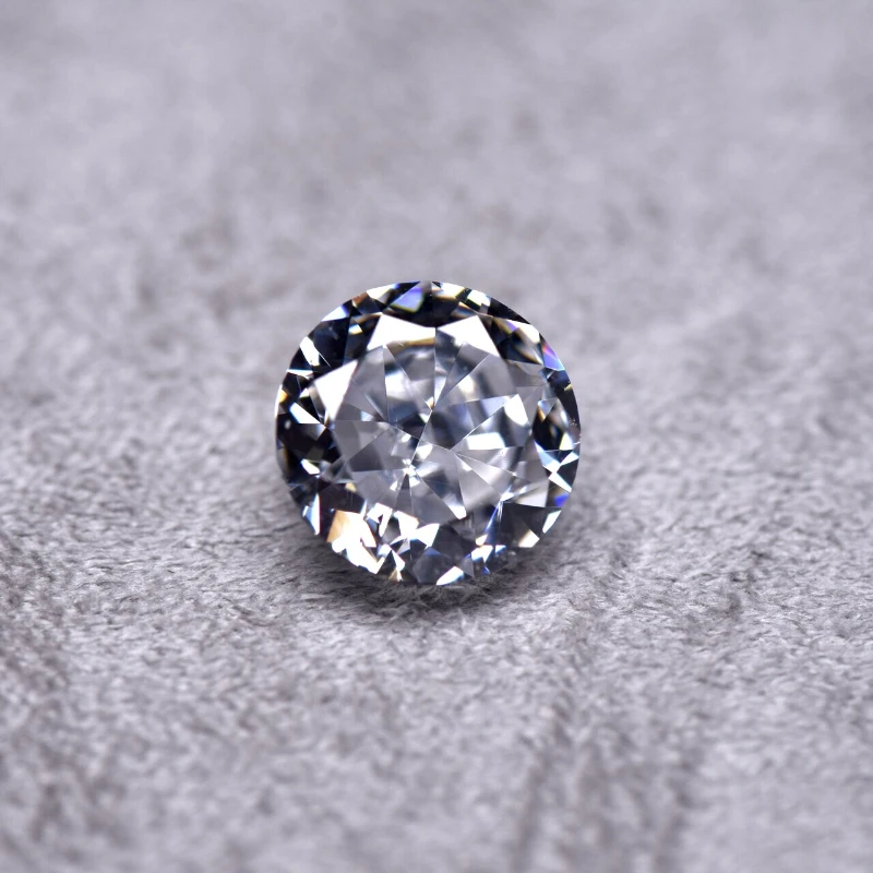 Synthetischer Edelstein Top Crushed Ice Cut Kubischer Zirkonia Runde Form Weiße Farbe 4K Schliff 5A+ Qualität Handgeschliffen – Detail 4