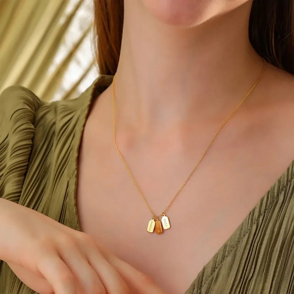 Engraved Name Necklace Personalized Multi Name Small Gold Tag Stainless Steel Necklace Custom Women\'s Jewelry Gift For Mom