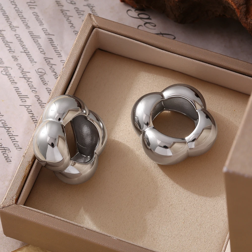 Cute Charm Flower Chunky Exaggerate Rings For Women Stainless Steel Gold Plated Waterproof Finger Ring Jewelry Wholesale