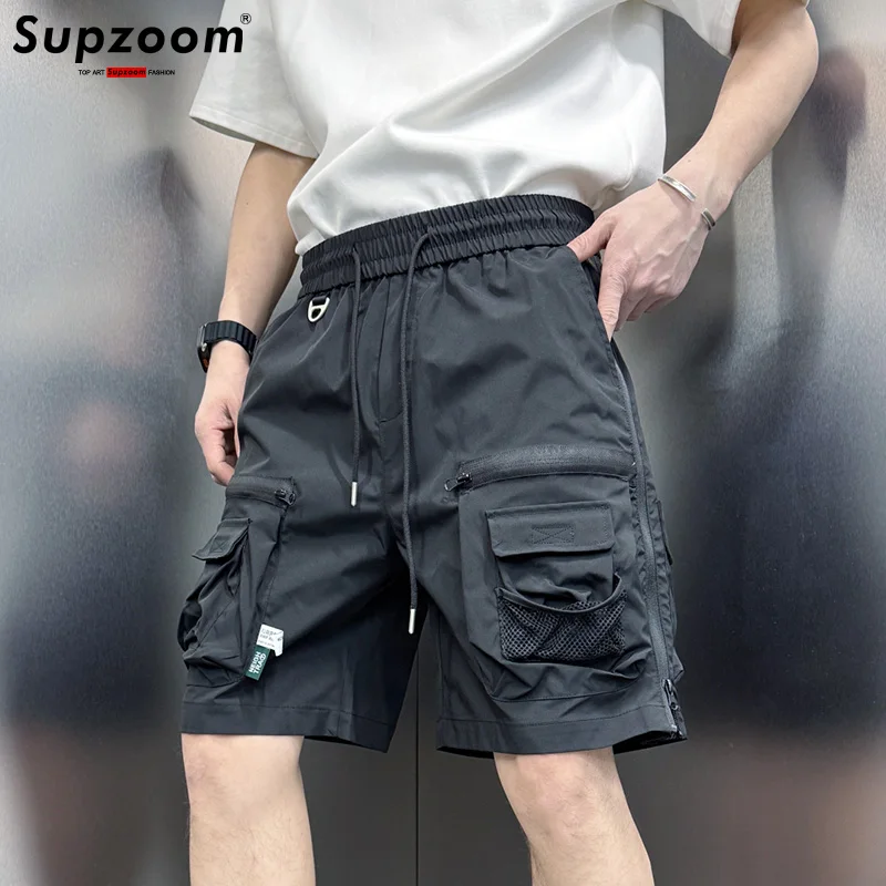 Supzoom New Arrival Top Fashion Summer Loose Casual Belt Design High Street Trendy grid Stitching Pocket Personalized Shorts Men