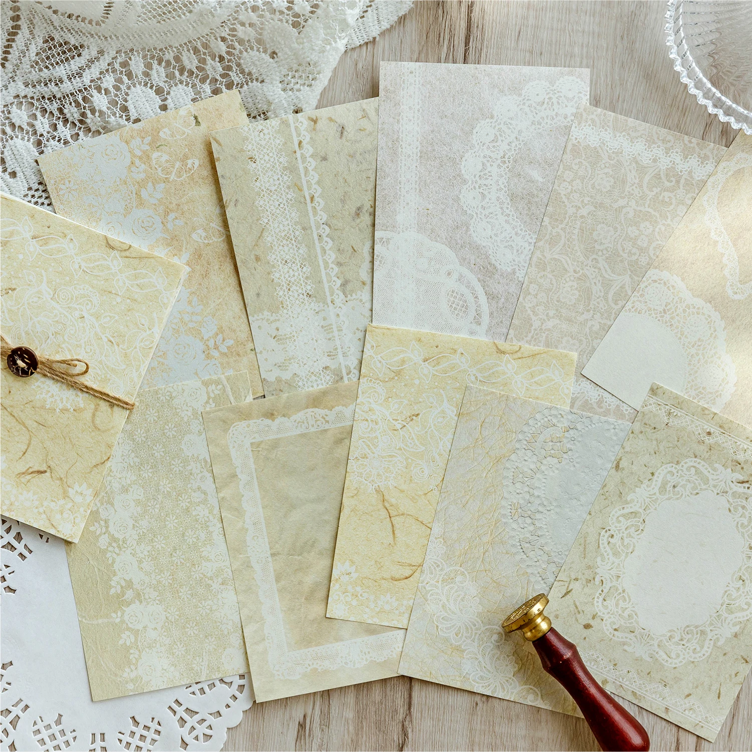 30pcs Vintage Material paper Lace paper Scrapbook Materials DIY Photo Album Collage Journal Creative Stationery supplies