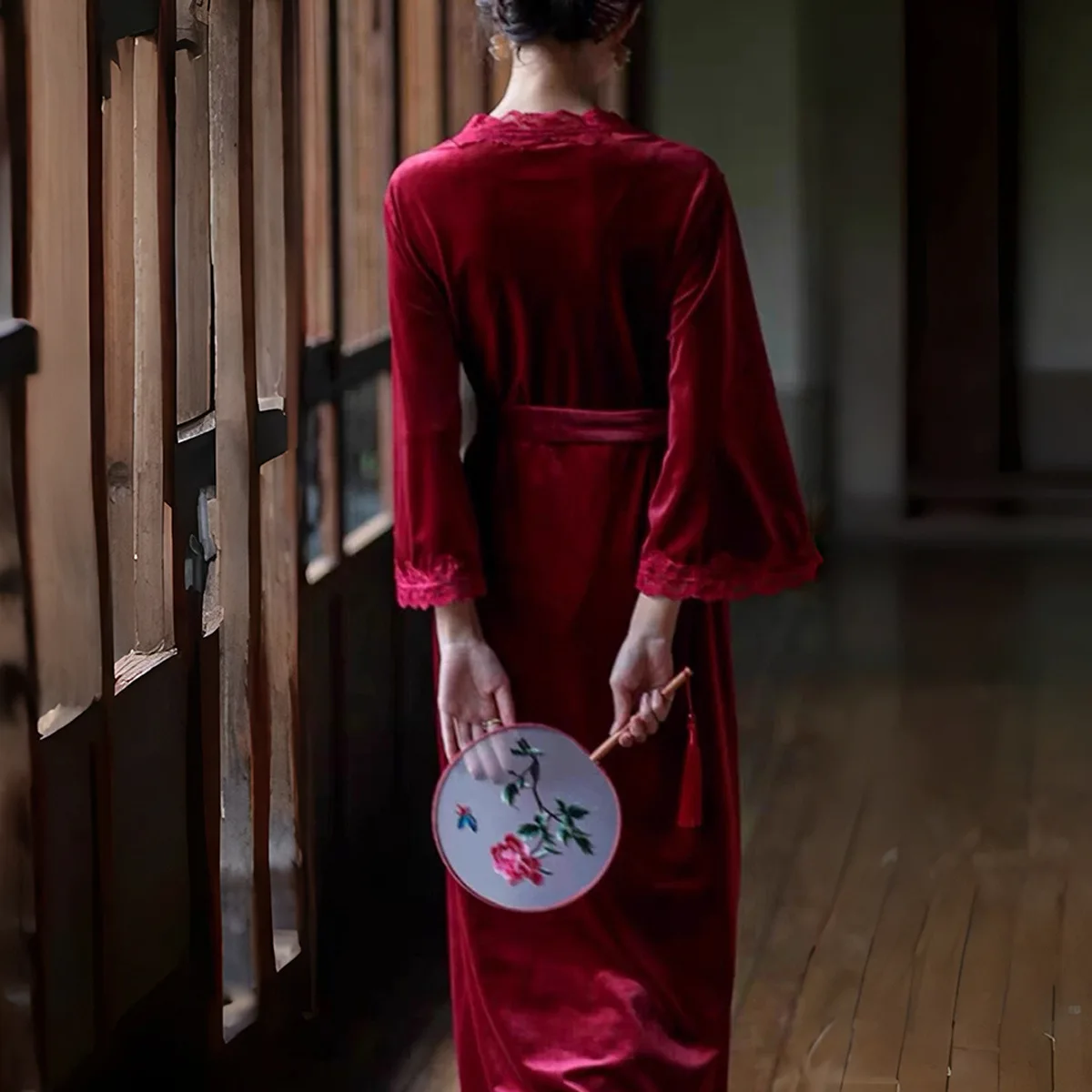 

Новый женский длинный халат из 2 предметов, ночная рубашка, комплект одежды для сна, ночная рубашка с открытой спиной и подтяжками, элегантное сексуальное домашнее платье, одежда для дома