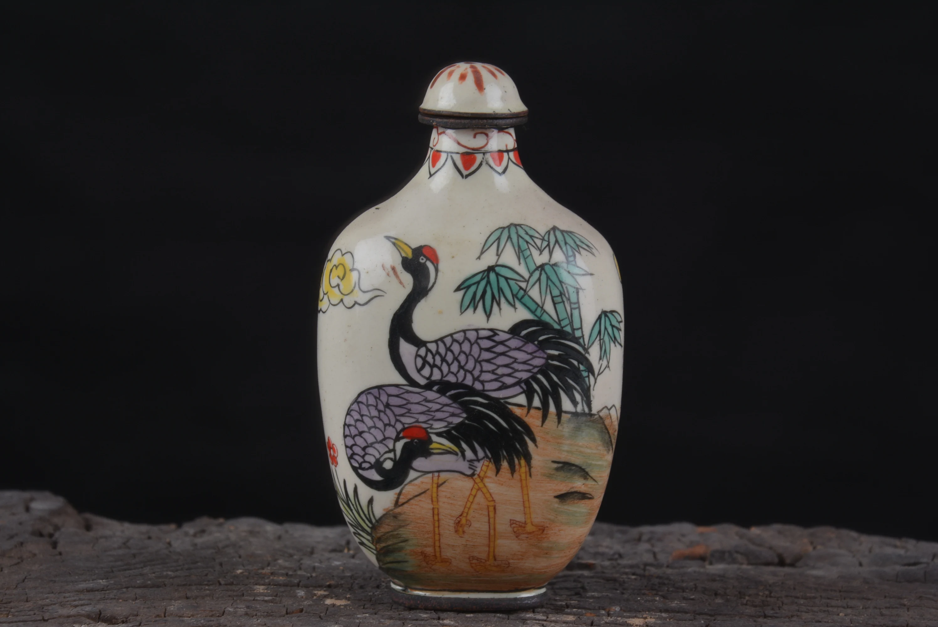 collections Qing Dynasty old  copper enamel color snuff bottle,Red-crowned crane