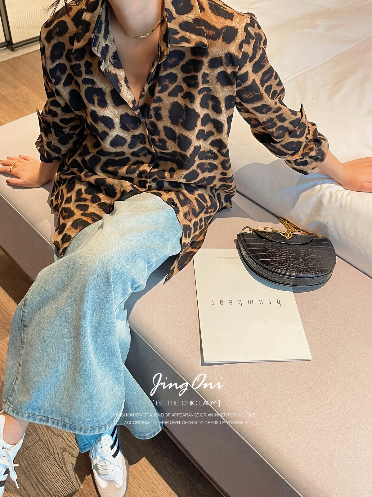 Leopard Shirts Blouses Woman Clothing Spring Summer 2024 Korean Style Fashion Vintage Elegant Oversize Long Sleeve Top Luxury