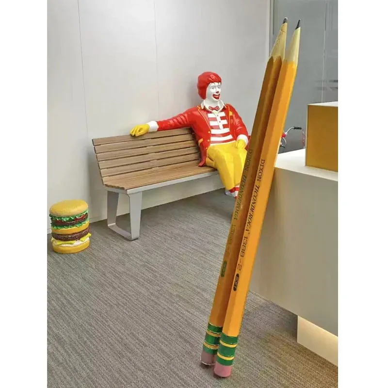 

Trendy creative store art installation, giant pencil floor ornament, unique niche sculpture decoration in the living room