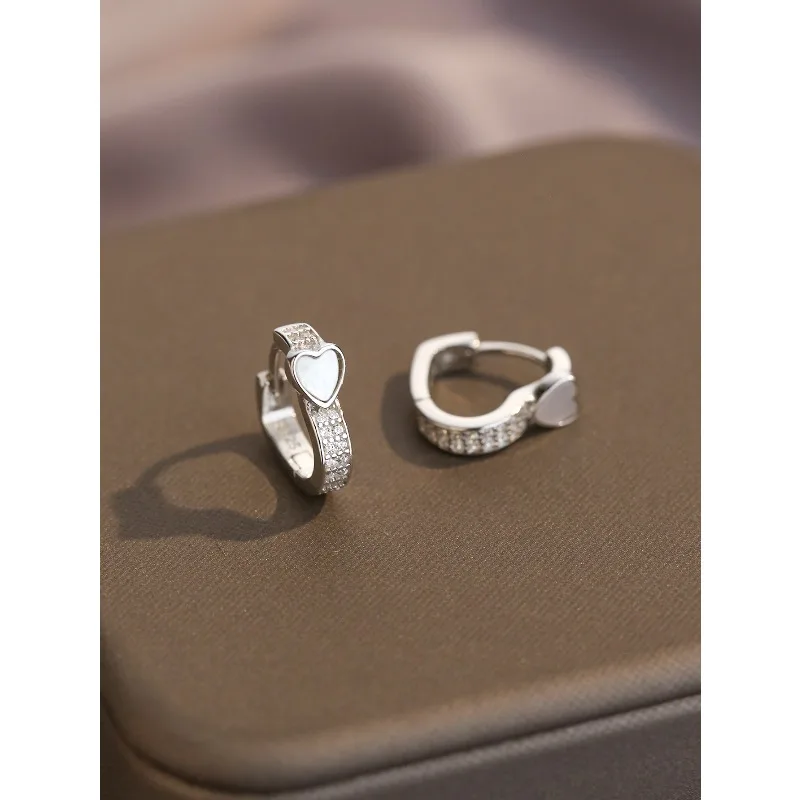 

Ювелирные изделия Ins Love Циркон Серьги-гвоздики Новые модные серьги-гвоздики Ювелирные изделия