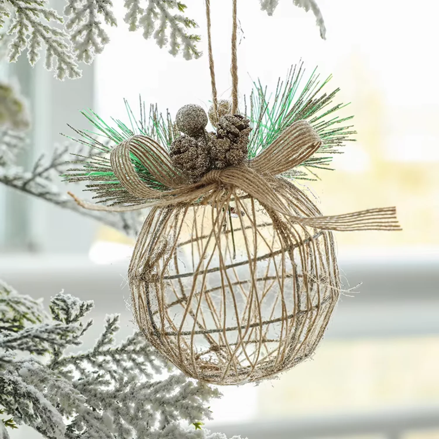 champagne Christmas tree hanging ornaments Iron Christmas ball with pine cones and red berry