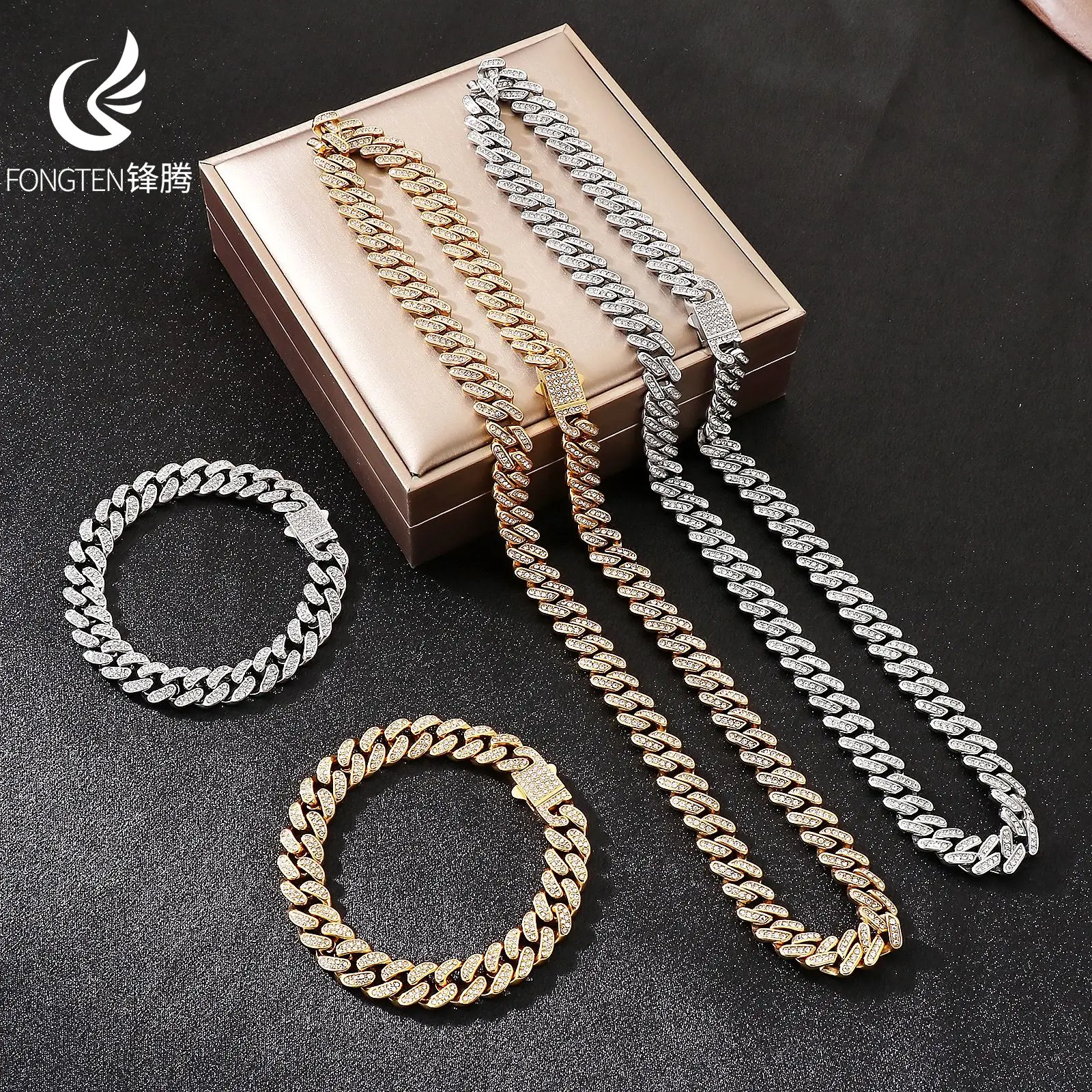 

Fongten Gorgeous Palace Men's Bracelet Trendy Stainless Steel Cuban Chain Fashion Jewelry Set Valentine's Day Gift Wholesale