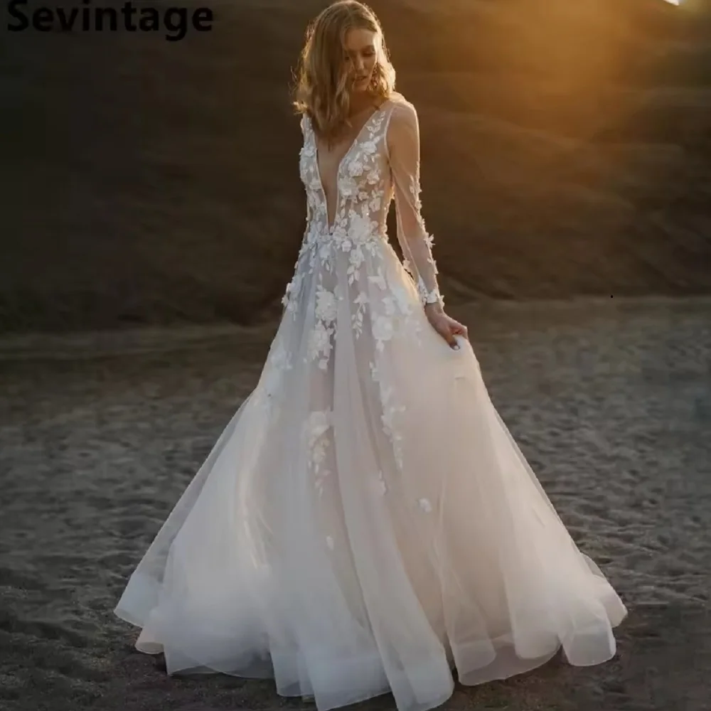 

ZJ9424 Customized Luxury Plus Size Wedding Dress Classic A-Line Spaghetti Straps Beading Bride Gown Elegant V-Neck