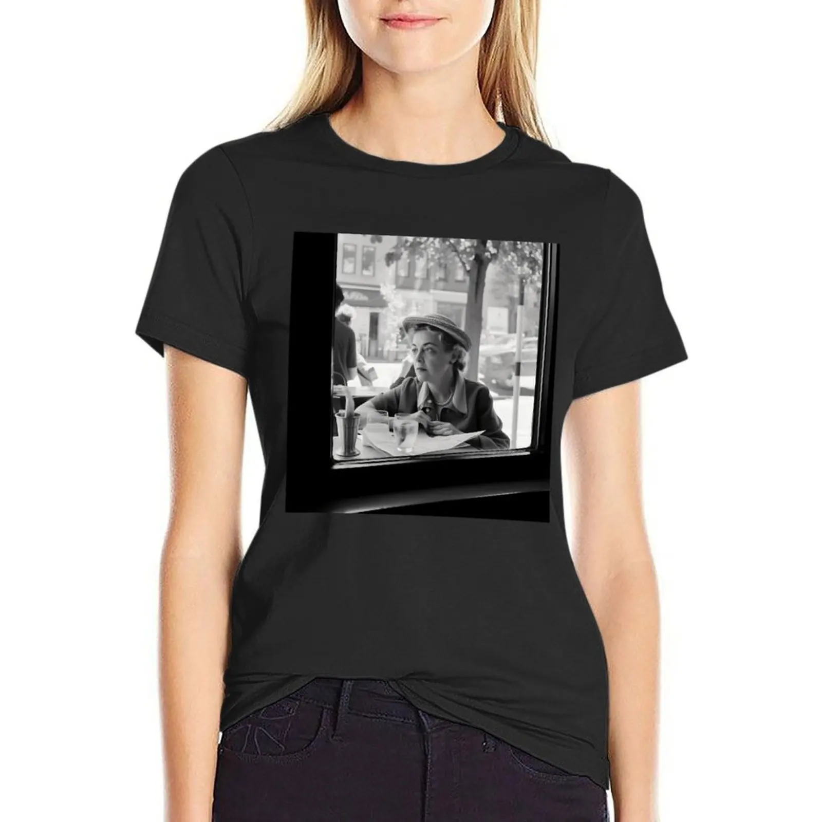 

Photography - Vivian Maier T-Shirt blanks tees oversized Women t-shirts