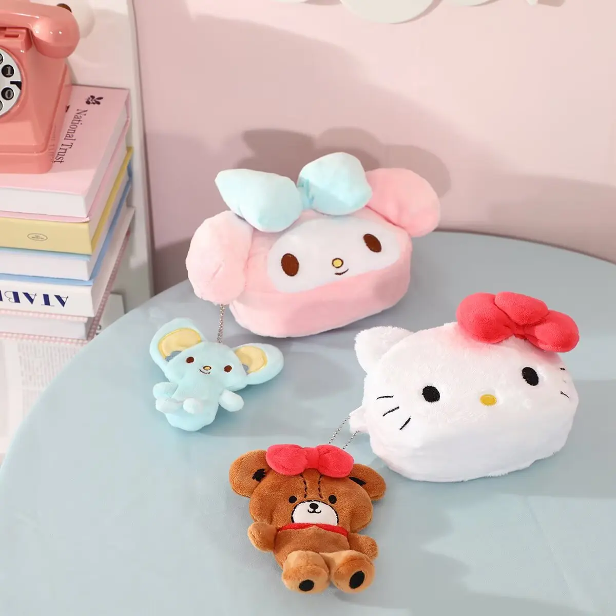 Um conjunto de sacos cosméticos dos desenhos animados bolsa de moedas kuromi minha melodia saco de pelúcia lápis caso saco de armazenamento de cosméticos presentes de aniversário menina mulher