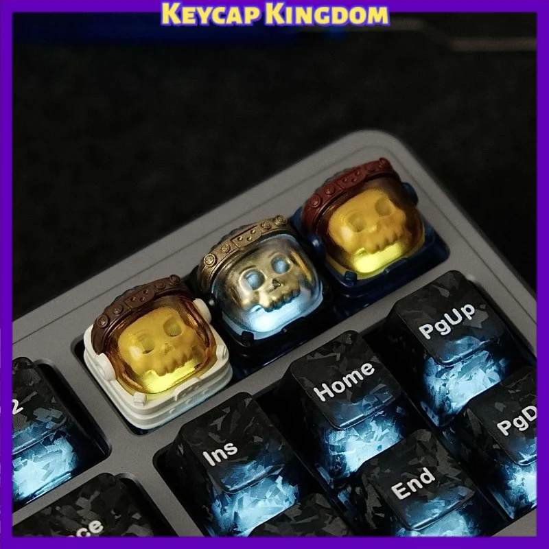 Skeleton Astronaut Translucent Artisan Keycap Mechanical Keyboard Resin Custom Cute Keycap PC Gaming Keyboard Accessories Gift