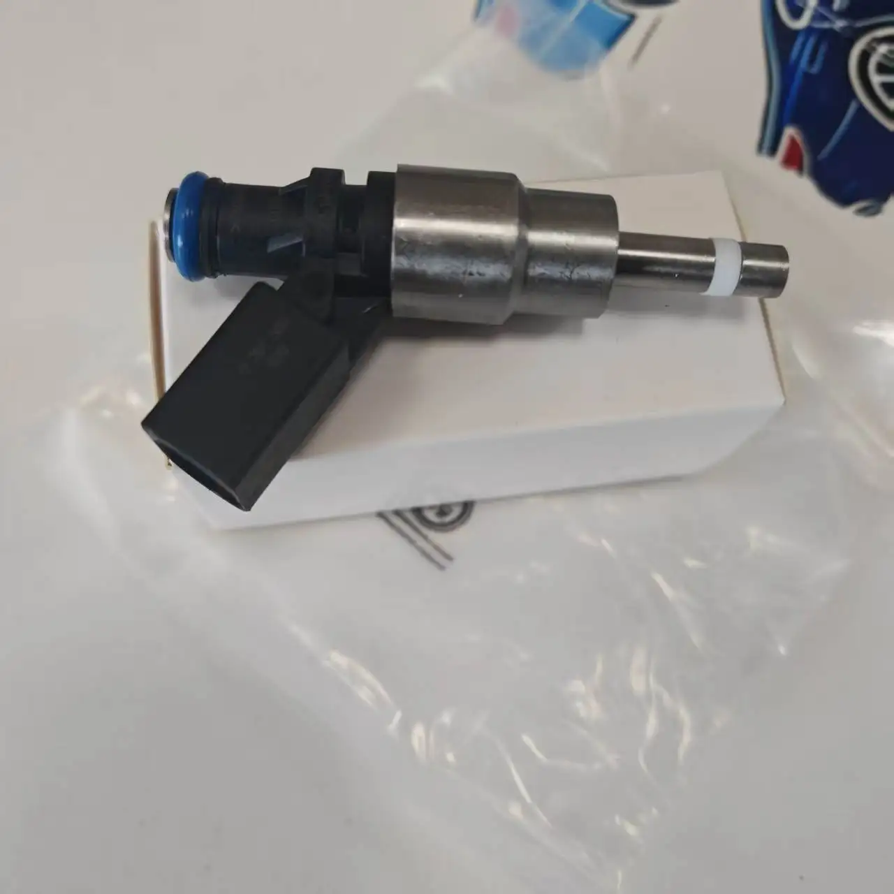 Suitable for Audi A3, A4, A4 Quattro, TT, for Volkswagen GTI, EOS, Jetta, Fuel Injector OE 06F 906 036 A, 06F906036F