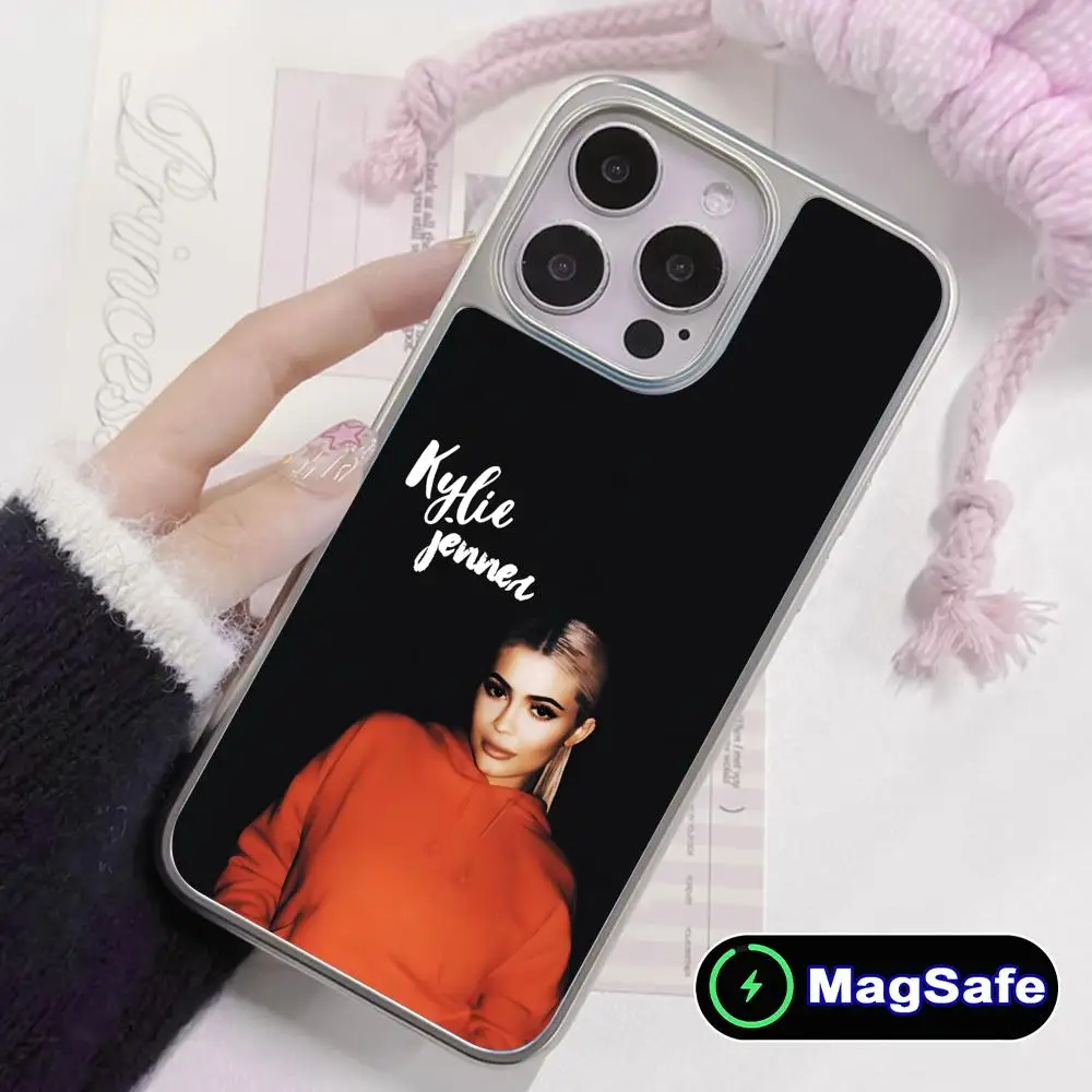 

Чехол для мобильного телефона Kylie Jenner для iPhone 17, 16, 15, 14, 13, 12, 11 Air Pro Max Plus Magsafe с серебряным покрытием, красочный чехол