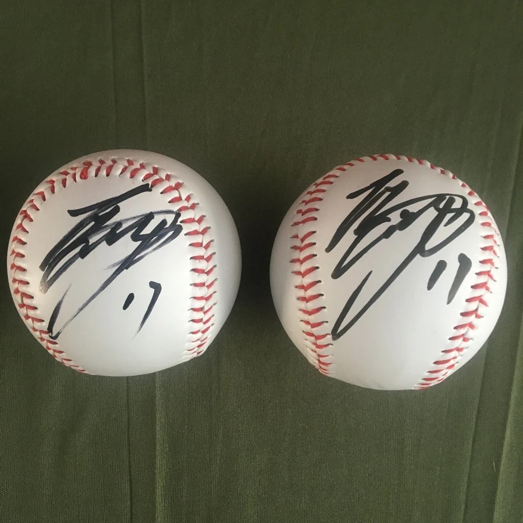 Ohtani Shohei Autographed signed Baseball Baseballs Sports Collection 2023