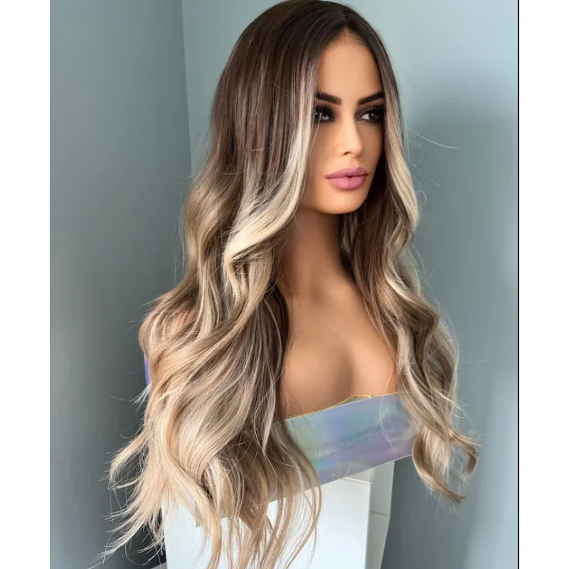 

Выделите Шоколадно-коричневый Свободные волнистые парики фронта шнурка 13x4 HD Прозрачный парик фронтальной части шнурка Предварительно выщипанный синтетический парик Ежедневное использование