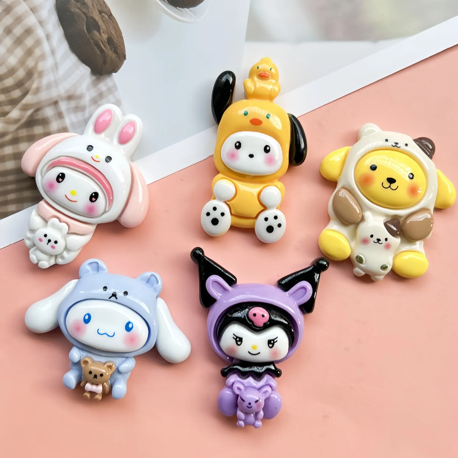 2 szt. Cartoon błyszczące Sanrio kreskówka zwierzęta żywica flatback cabochon diy materiały do rękodzieła dziecko ręcznie robiona biżuteria charms