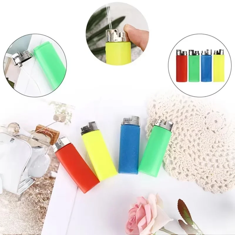 2Pcs Water Jet Lighter Prank Toys Holiday Prank Props Children Gift Random Colors Fake Lighter Tricky Joke Toy Children Gift