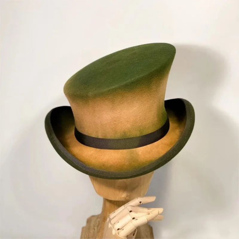 Fashionable hat with flanged felt and webbing decoration hood