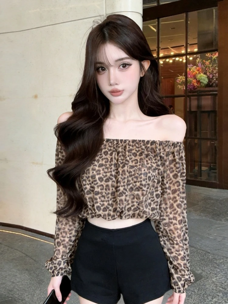 Sexy Retro Leopard Print Bubble Sleeve Chiffon One Shoulder Shirt Short Style Women's Fashionable Spicy Girl Casual Top