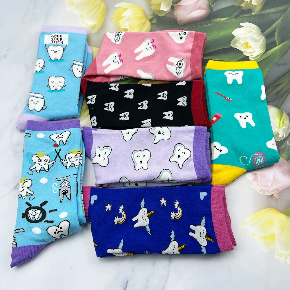 1 Pair Dental Teeth Socks Cute Funny Dental Assistant Gifts Teeth Pattern Crew Socks Novelty Dentist Nurse Women Hygiene Gifts