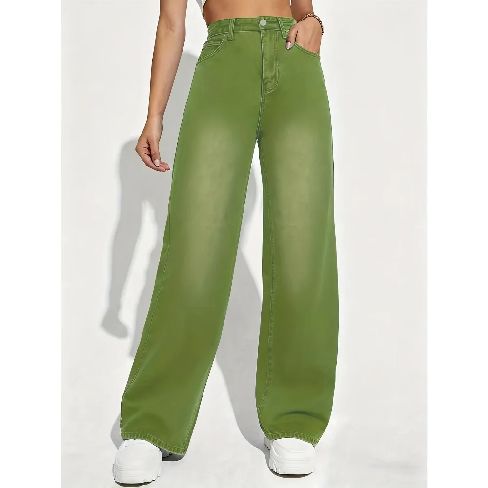 New design green ladies' straight jeans, ladies' versatile straight mopping pants, ladies' fashionable straight mopping pants.