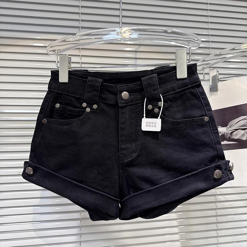 Fashion Spring Autumn Metal Rivet Buckle Denim Shorts Female High Waist Pocket Flanging Design Zipper Denim Shorts for Women