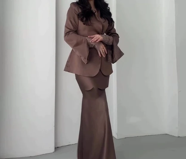 Two Piece Set Women Outfit 2025 Spring Elegant Temperament Lace Splicing Slim Fit Long Sleeved Blazer & High Waist Skirt Set