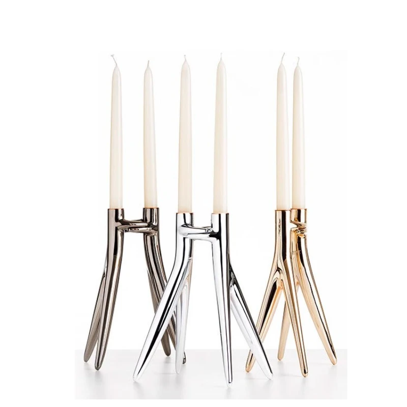 

Modern simple light luxury model house retro candlestick ornament, decorated in Italy
