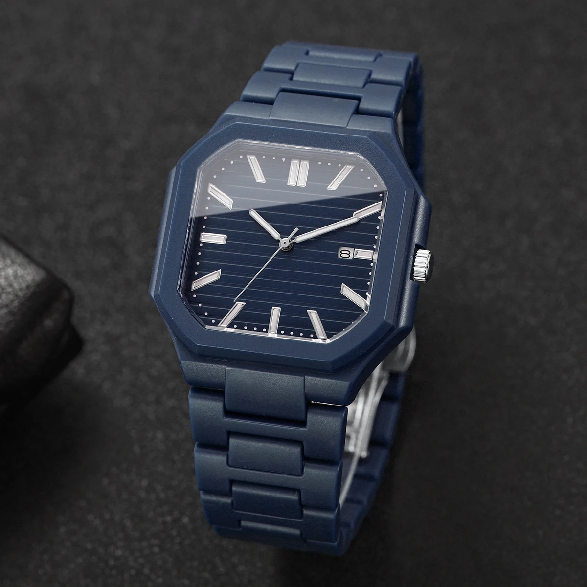 패션 플라스틱 밴드 남성용 캘린더 스포츠 시계 사각 다이얼 아날로그 쿼츠 손목시계 남성용 시계 (박스 없음)