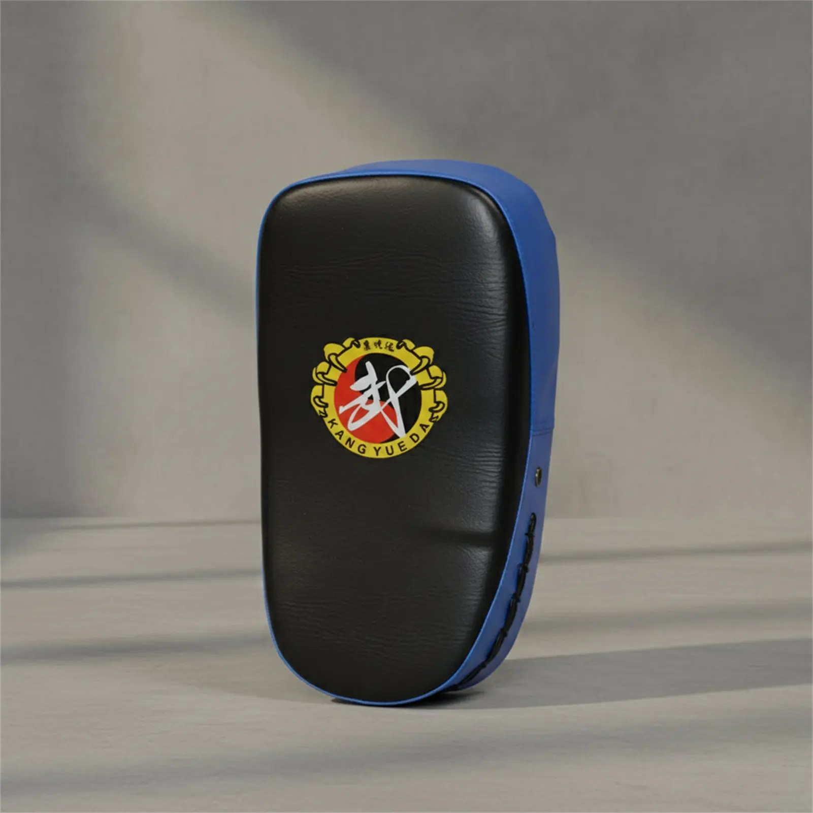 

Boxing Training Foot Target Thai Kick Pad Sparring Gear Durable Protective Equipment For Martial Arts