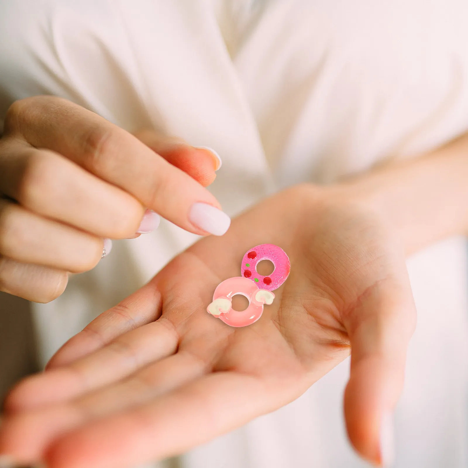 30개 시뮬레이션 음식 액세서리 미니 도넛 레진 공예 장식품 DIY 휴대폰 케이스 참 장식 머리핀 홈 파티 수제