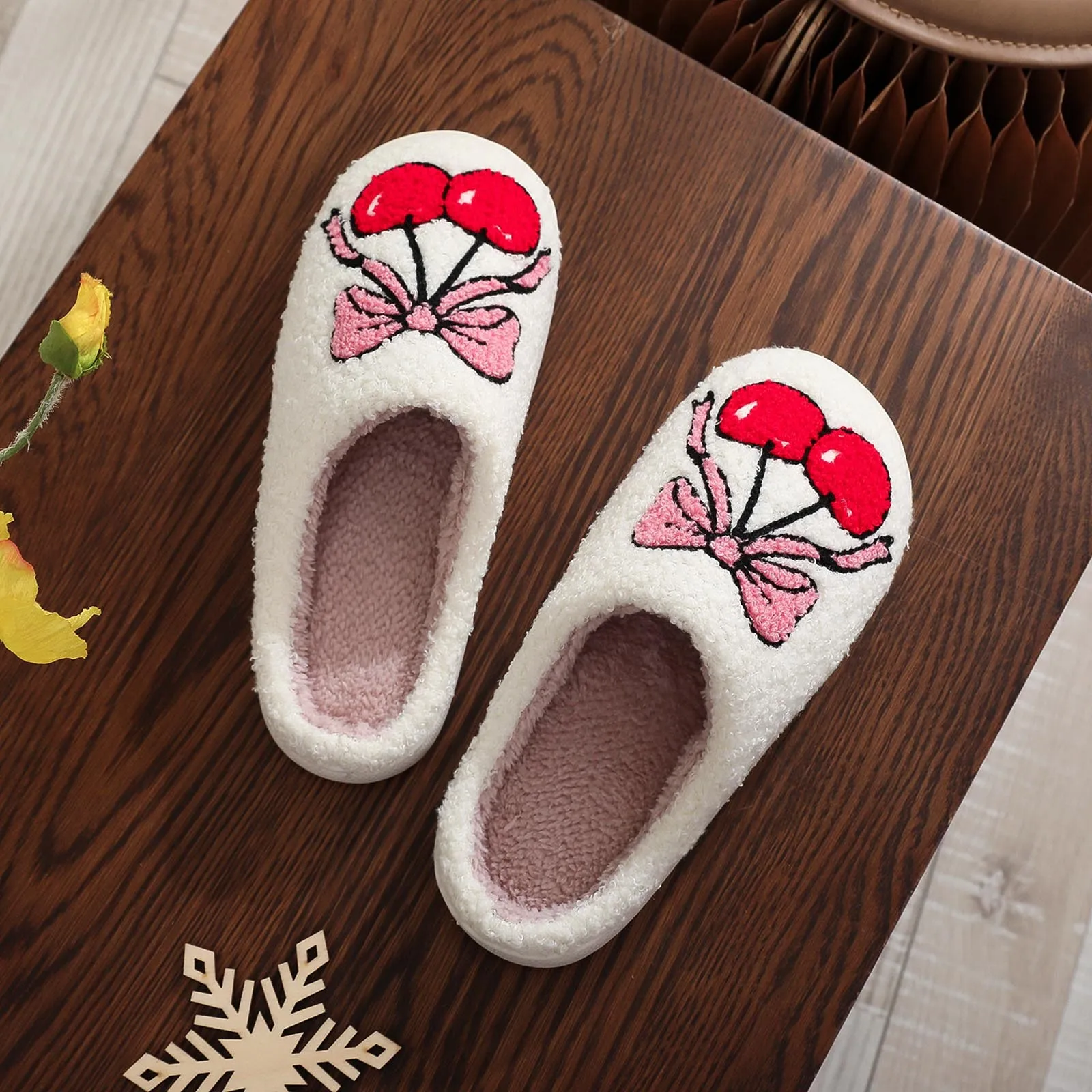 Winter Women's Heart-Shaped Cherry Slippers Love Mute Soft Sole Shoes Indoor Comfortable Cute Silent Carpet Light Warm Slides