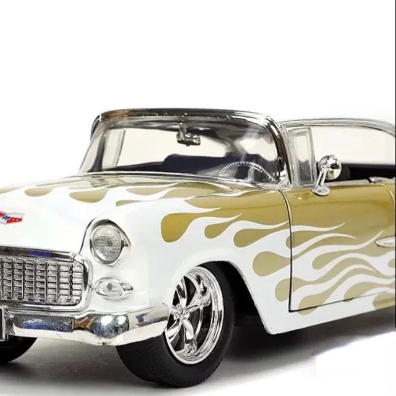 1:24 1955 Chevrolet BEL AIR High Simulation Diecast Car Metal CHEVY Alloy Model Car Gift Collection