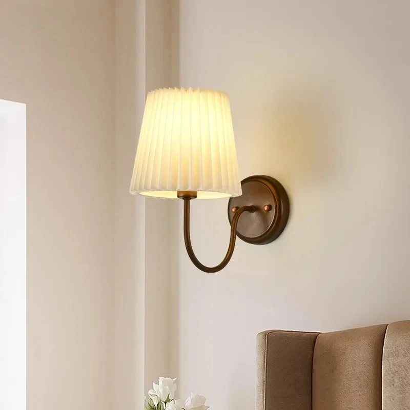 

Retro Fabric Wall Lamp American Bedroom Bedside Wall Sconces Mirror Headlight Hallway French Single Head Indoor Lighting Fixture