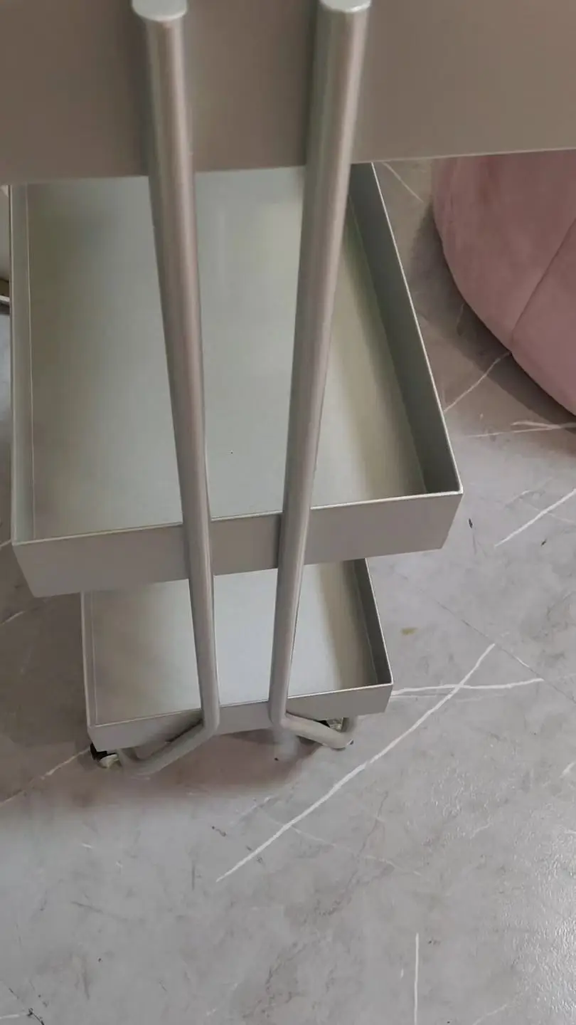 Wózek fryzjerski na kółkach, metalowy wózek do salonu kosmetycznego - hit sprzedaży