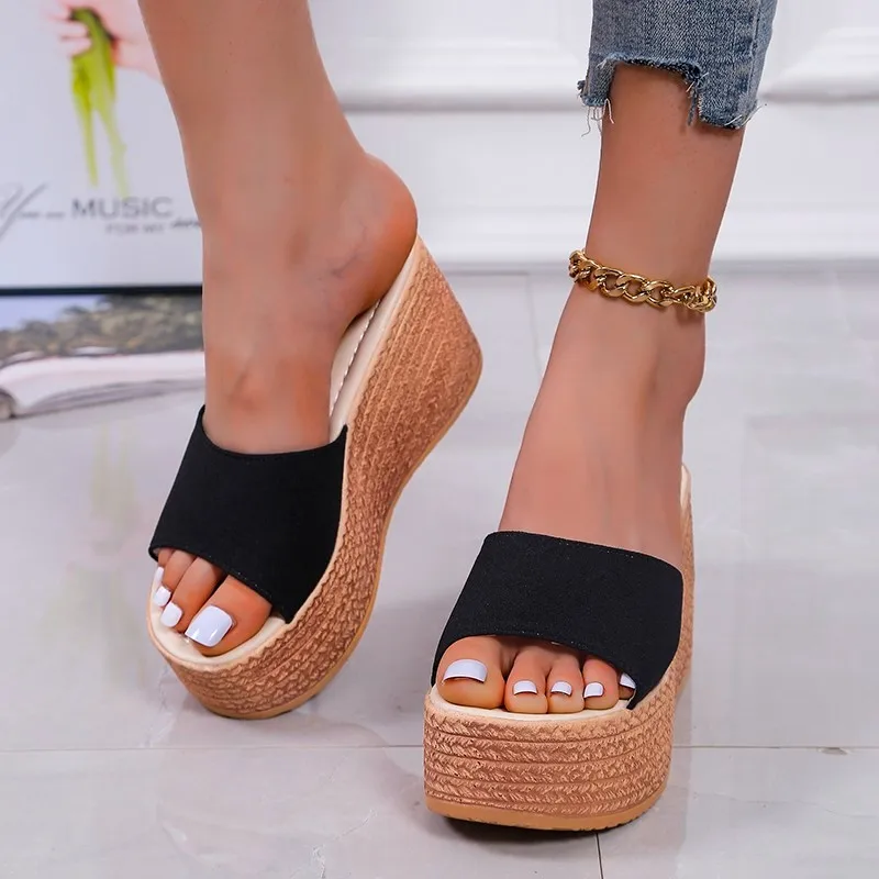 2024 Fashion New Summer Women's Slippers Peep-Toe High-Heeled Platfroms Casual Solid Color Wedges Outdoors Slippers for Women