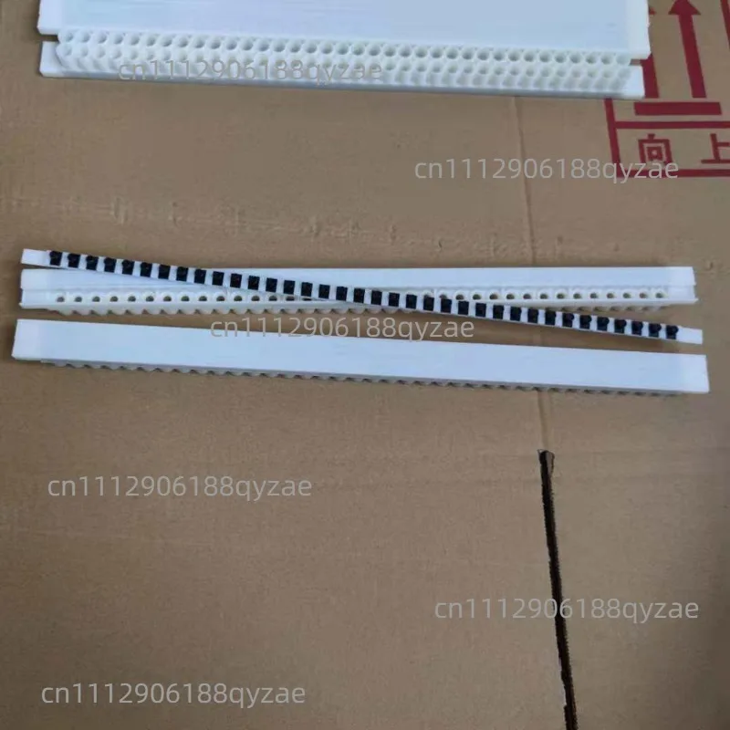 Italian Bee Queen Rearing Box No Grafting Beekeeping Tool with Royal Jelly Extraction Frame