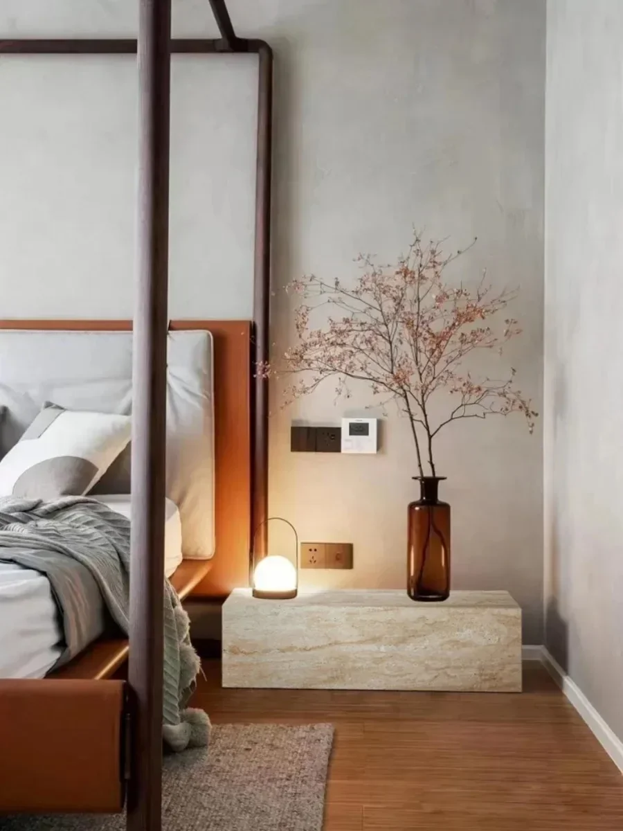 Huangdong stenen basisornament, stenen pijlerbasis van vloer tot plafond naast de tv-kast in de entree van de woonkamer