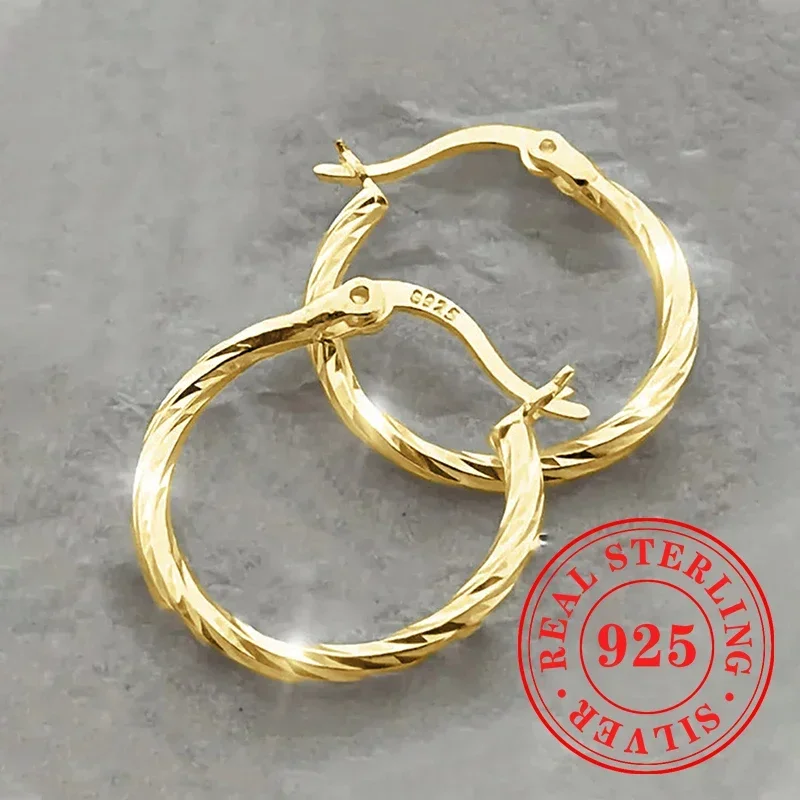 Huitan Fashion Hoop Earrings for Women 925 Sterling Silver Shiny Sex Catch Eyes Ear Accessory Passionate Carnival Party Jewelry