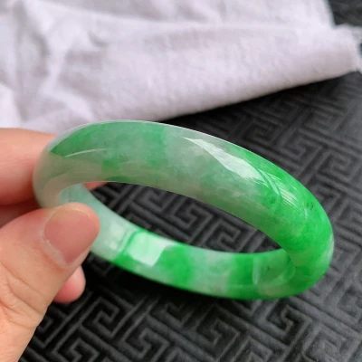 zheru Jewelry Natural green two-tone Myanmar jade 54mm-62mm bracelet Exquisite princess bracelet for mom gift for girlfriend