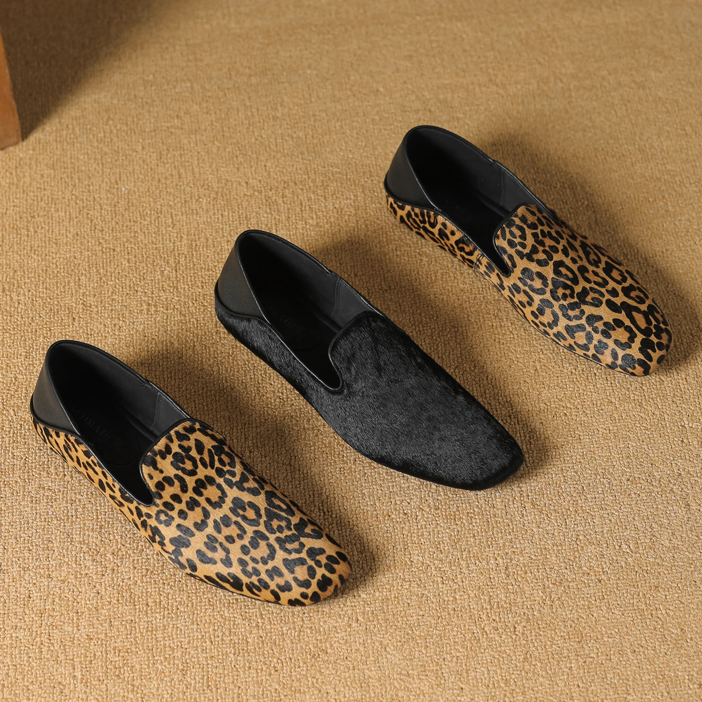QUTAA 2026 أخبار موضة النساء أحذية مسطحة امرأة الربيع الباليه أحذية ليوبارد عادية شعر الخيل جولة تو السيدات فستان 34-41
