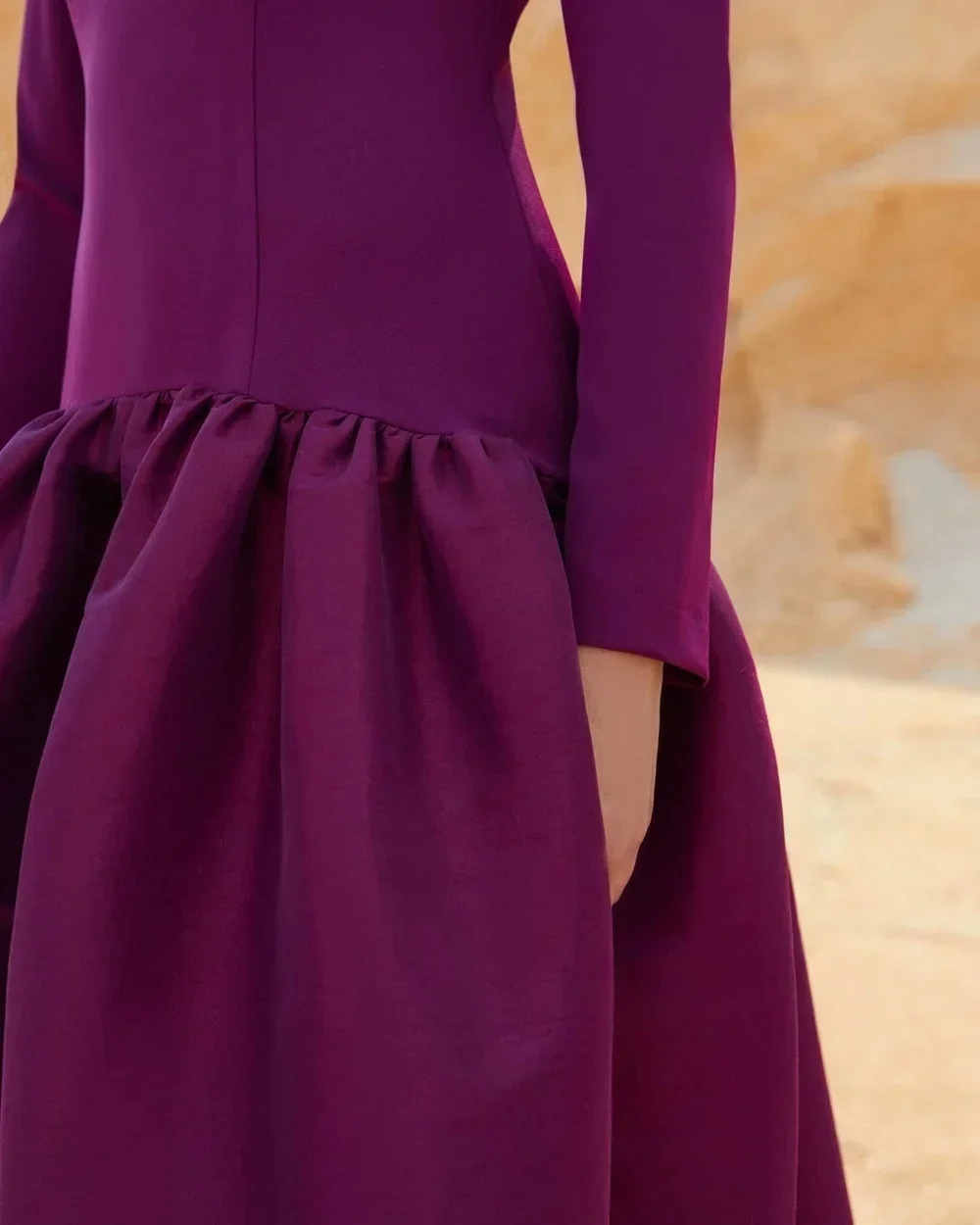 Personalizzato JDY di alta qualità tinta unita lavorato a maglia increspato a-line o-collo abito longuette abito da ballo classico elegante stile moderno unisex