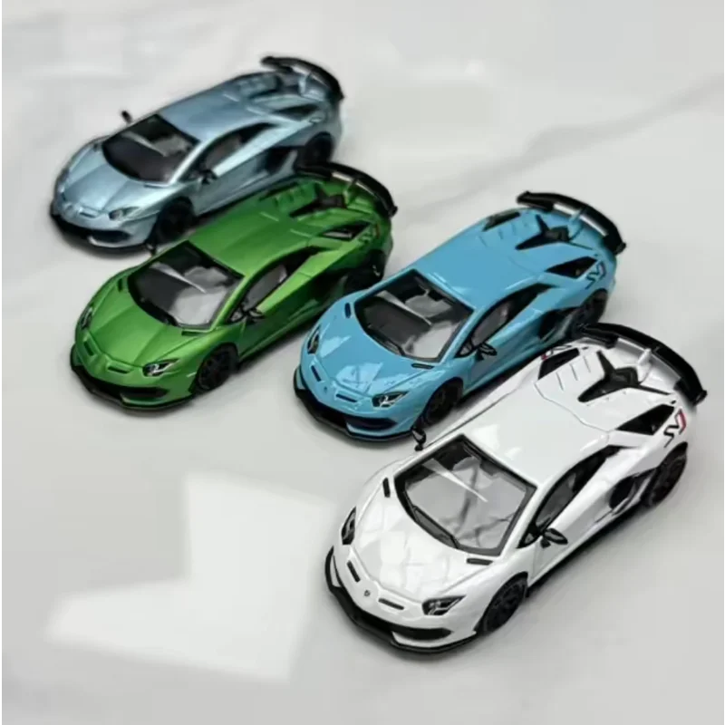 

Diecast MJ 1:64 Scale Lamborghini Aventador SVJ LP770-4 Alloy Car Model Collectible Toy Gift Souvenir Display Ornament
