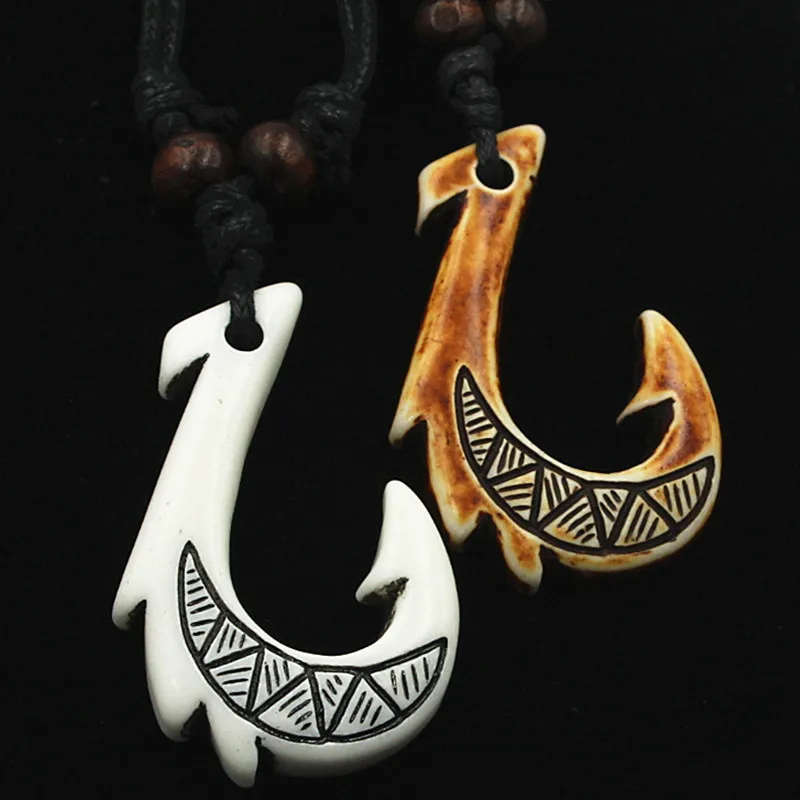 Disney Moana 2 Necklace Maui Fish Hook Shape Fashion Pendants Ornaments Cosplay Cartoon Figure Chains Jewelry Accessories Gifts